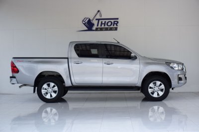 TOYOTA HILUX REVO Double Cab 2.4E Prerunner AT ปี 2018