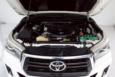 TOYOTA HILUX REVO 2.4E PLUS Prerunner Doublecab ปี 2019