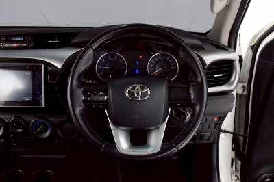 TOYOTA HILUX REVO 2.4E PLUS Prerunner Doublecab ปี 2019