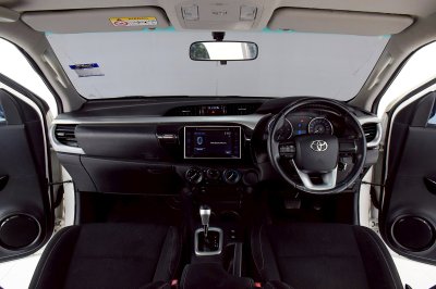 TOYOTA HILUX REVO 2.4E PLUS Prerunner Doublecab ปี 2019