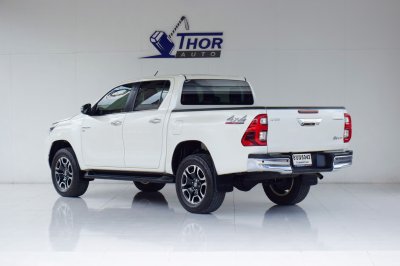 TOYOTA HILUX REVO Double Cab 2.8 High 4WD AT ปี 2021
