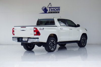 TOYOTA HILUX REVO Double Cab 2.8 High 4WD AT ปี 2021