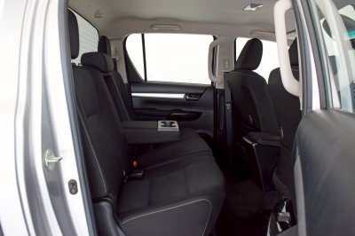 TOYOTA HILUX REVO 2.4E Plus 4x4 Doublecab ปี 2020