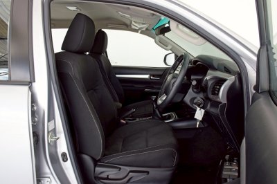 TOYOTA HILUX REVO 2.4E Plus 4x4 Doublecab ปี 2020