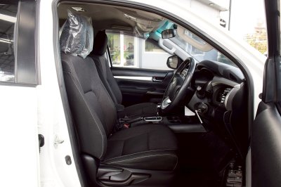 TOYOTA HILUX REVO 2.4E PLUS Prerunner Doublecab ปี 2018