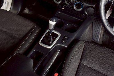 TOYOTA HILUX REVO 2.4E PLUS Prerunner Doublecab ปี 2018