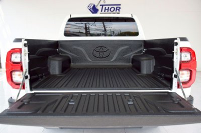 TOYOTA HILUX REVO Double Cab 2.4 MID Prerunner AT ปี 2025