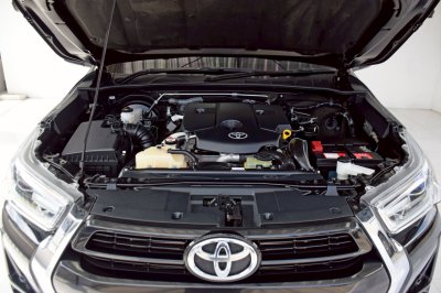 TOYOTA HILUX REVO 2.4 MID Prerunner Doublecab ปี 2022