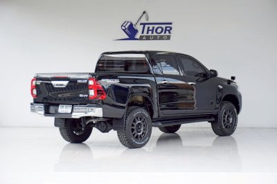 TOYOTA HILUX REVO 2.4 MID Prerunner Doublecab ปี 2022
