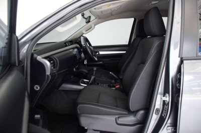 TOYOTA HILUX REVO Double Cab 2.4 Entry Prerunner MT ปี 2025