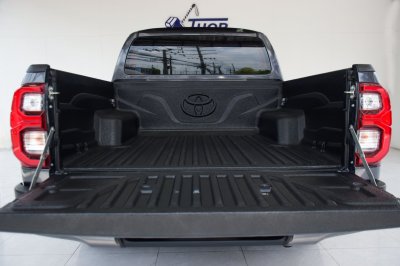 TOYOTA HILUX REVO Double Cab 2.4 Entry Prerunner MT ปี 2025