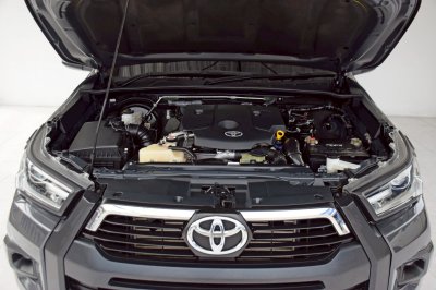 TOYOTA HILUX REVO 2.4 Entry Prerunner Doublecab ปี 2023