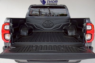 TOYOTA HILUX REVO 2.4 Entry Prerunner Doublecab ปี 2023