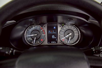 TOYOTA HILUX REVO 2.4 Entry Prerunner Doublecab ปี 2023