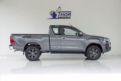 TOYOTA HILUX REVO 2.4 Entry Prerunner Smartcab ปี 2022
