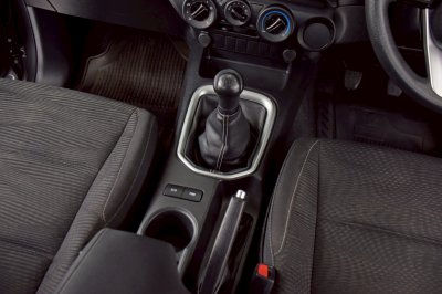 TOYOTA HILUX REVO 2.4 Entry Prerunner Smartcab ปี 2022