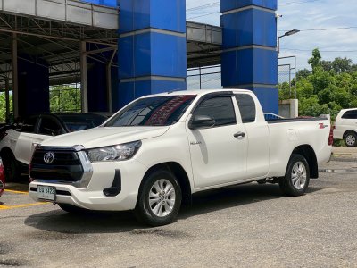 TOYOTA HILUX REVO 2.4 Entry Smartcab Z-Edition ปี 2023