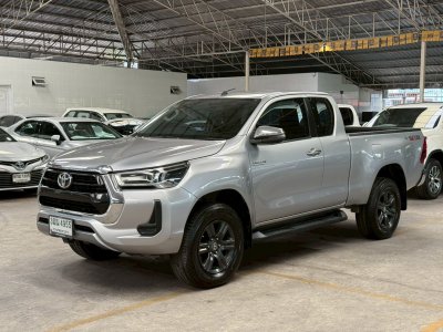 TOYOTA HILUX REVO Smart Cab 2.4 Entry Prerunner AT ปี 2022