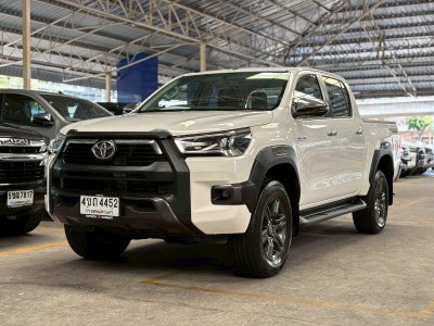 TOYOTA HILUX REVO Double Cab 2.4 Entry Prerunner AT ปี 2023