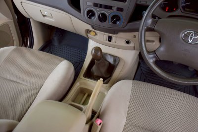 TOYOTA HILUX VIGO Double Cab 2.5E MT ปี 2008