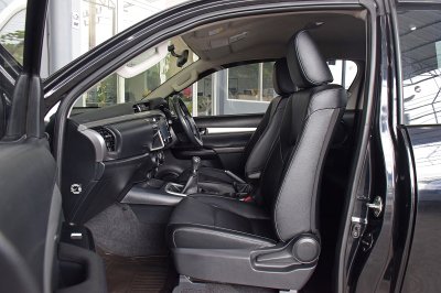 TOYOTA HILUX REVO 2.4 MID Prerunner Smartcab ปี 2022