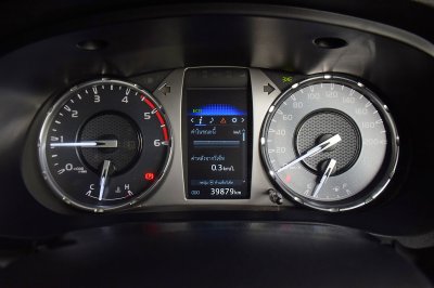 TOYOTA HILUX REVO 2.4 MID Prerunner Smartcab ปี 2022