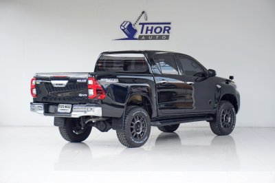 TOYOTA HILUX REVO 2.4 MID Prerunner Doublecab ปี 2022