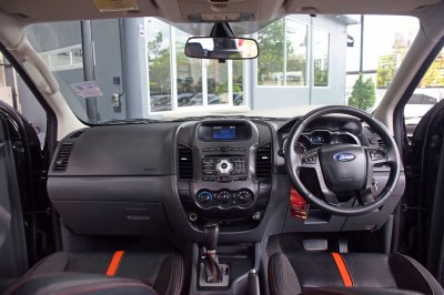 Ford Ranger 2.2 Hi-Rider Wildtrak 2WD D-Cab ปี 2015จด16