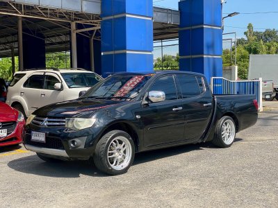 Mitsubishi Triton Double Cab 2.4 GLX ปี 2013