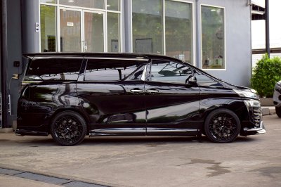 TOYOTA VELLFIRE 2.5ZG ปี 2019
