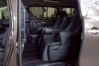TOYOTA VELLFIRE 2.5ZG ปี 2019(copy)