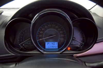 TOYOTA VIOS 1.5MID ปี 2020