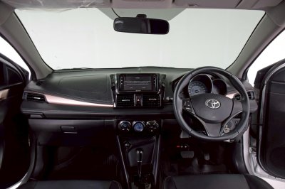 TOYOTA VIOS 1.5MID ปี 2020