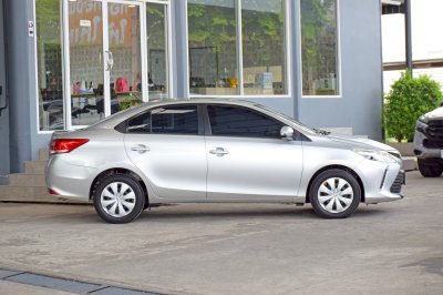 TOYOTA VIOS 1.5 Entry ปี 2020