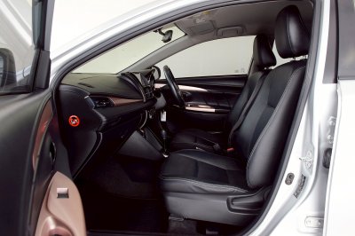 TOYOTA VIOS 1.5MID ปี 2020