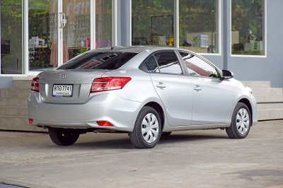 TOYOTA VIOS 1.5 Entry ปี 2020