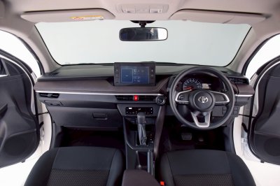 TOYOTA YARIS ATIV 1.2 Sport AT ปี 2024