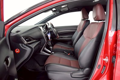 TOYOTA YARIS Hatchback 1.2 Sport Premium X ปี 2022