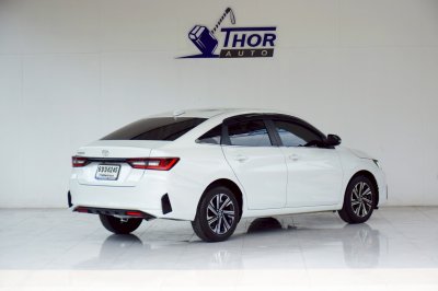 TOYOTA YARIS ATIV 1.2 Premium Luxury AT ปี 2023
