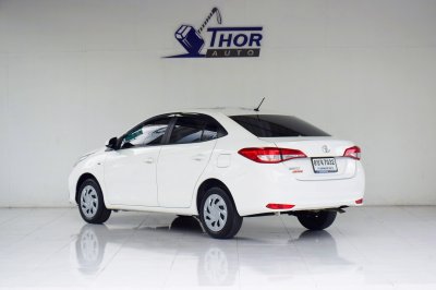 TOYOTA YARIS ATIV 1.2 Entry AT ปี 2022