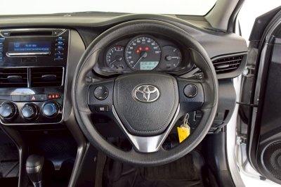 TOYOTA YARIS Ativ 1.2 Entry ปี 2021