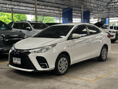 TOYOTA YARIS ATIV 1.2 Entry AT ปี 2022