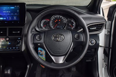 TOYOTA YARIS Hatchback 1.2 Smart ปี 2023