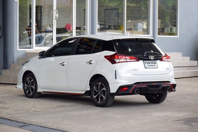 TOYOTA YARIS Hatchback 1.2 Smart ปี 2023