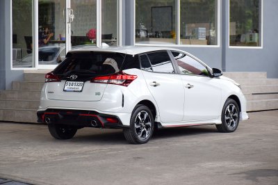 TOYOTA YARIS Hatchback 1.2 Smart ปี 2023