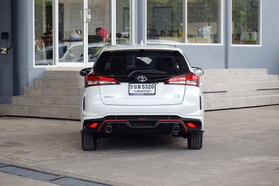TOYOTA YARIS Hatchback 1.2 Smart ปี 2023