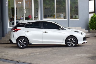 TOYOTA YARIS Hatchback 1.2 Smart ปี 2023