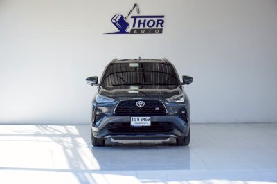 TOYOTA YARIS CROSS 1.5 HEV Premium Luxury AT ปี 2023