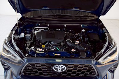 Toyota Yaris Cross 1.5 HEV Premium Luxury AT ปี 2024