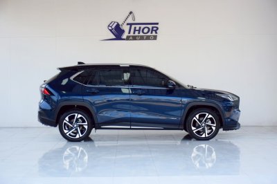 Toyota Yaris Cross 1.5 HEV Premium Luxury AT ปี 2024